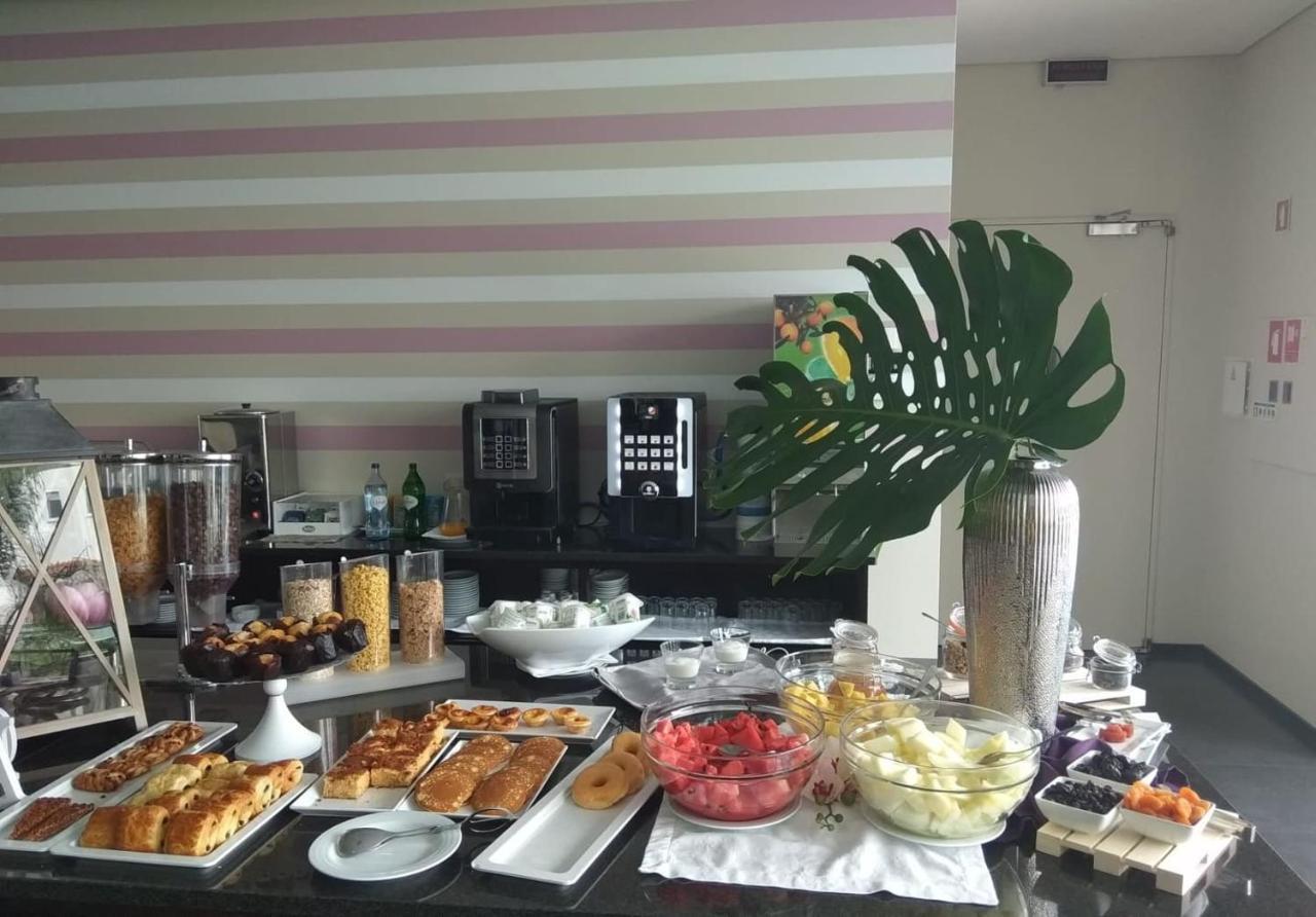 Hotel Monte Lirio เอสปีโญ ภายนอก รูปภาพ