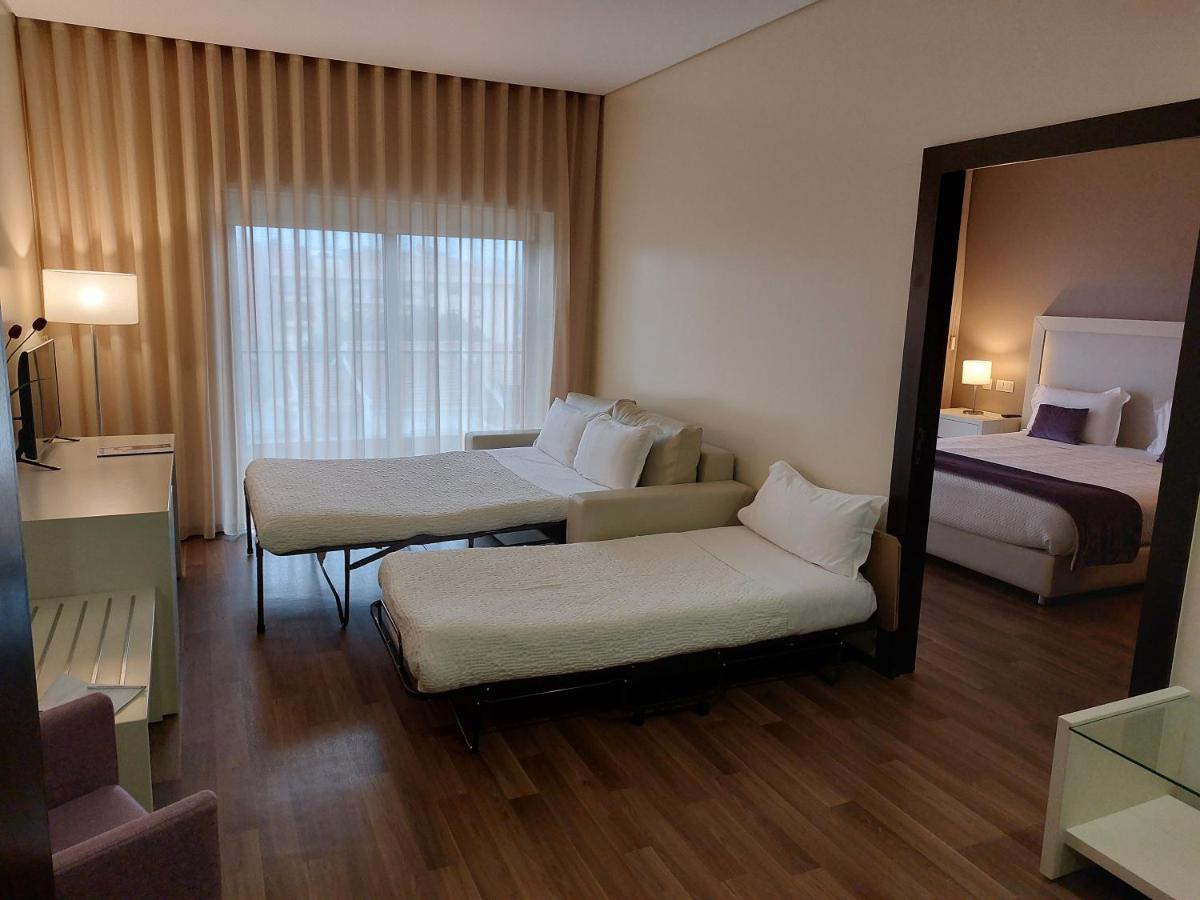 Hotel Monte Lirio เอสปีโญ ภายนอก รูปภาพ