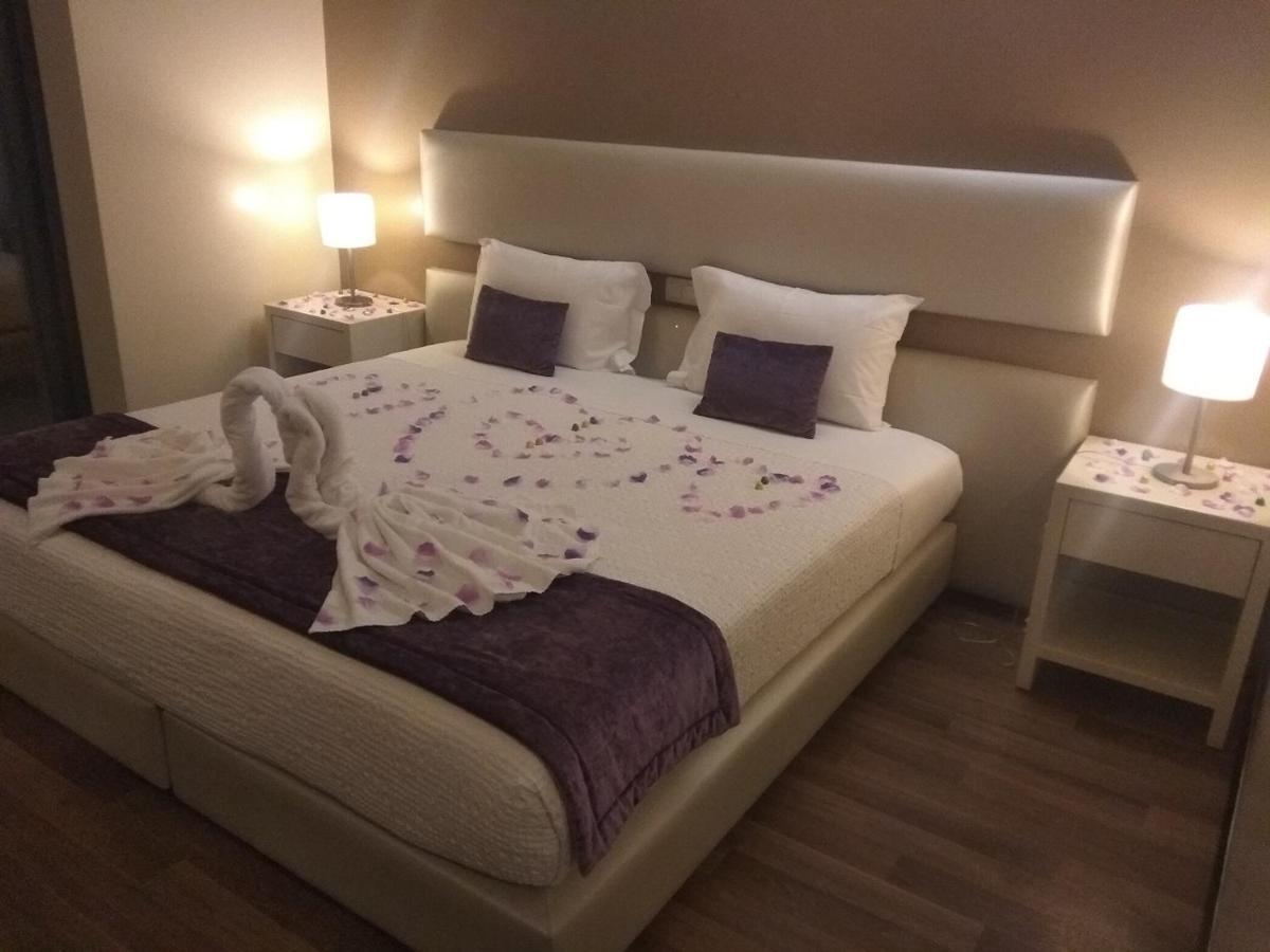 Hotel Monte Lirio เอสปีโญ ภายนอก รูปภาพ